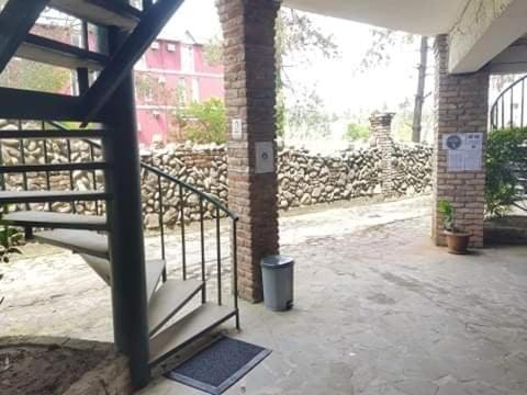 Old House Hotel يوريكي المظهر الخارجي الصورة